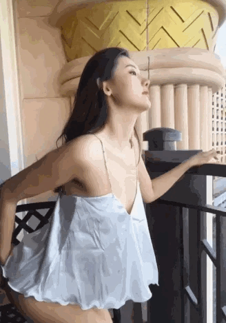 【写真/带视频】就是阿朱啊-白色吊带视图 1V+18P 【200M】